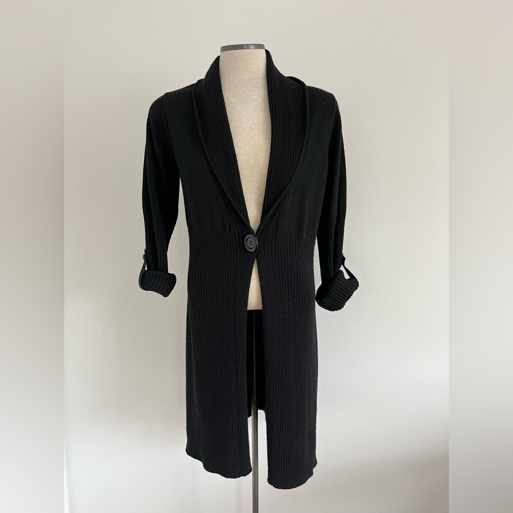 Black Long Cardigan with Button Detail 3/4 sleeves - Picture 6 of 8